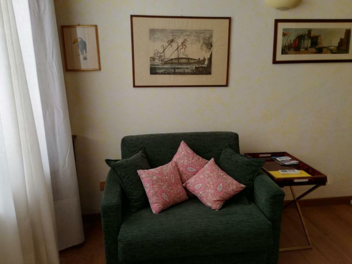Pietrarosa Apartment Lucca Esterno foto